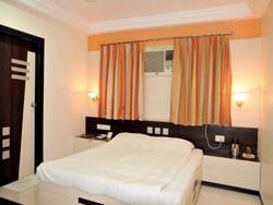 Hotel Regency Jamnagar Bagian luar foto
